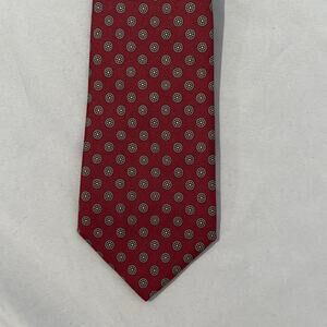 ViTG Gorsart Clothes New York 100% Silk Burgundy Medallion Necktie